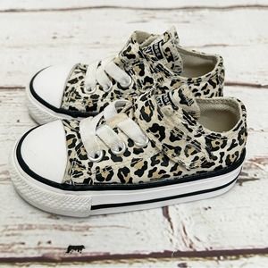 CONVERSE Cheetah Leopard Print Velcro Low Top Shoes Sz 5